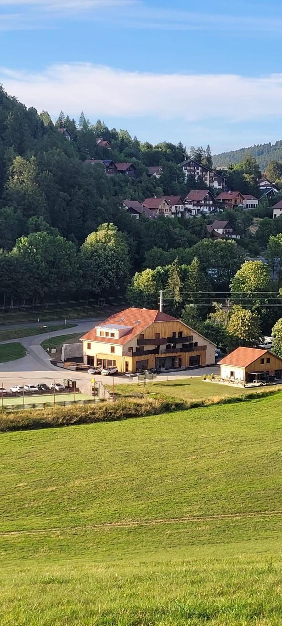 Residence Le Sommet Les Hopitaux-Neufs Exterior foto